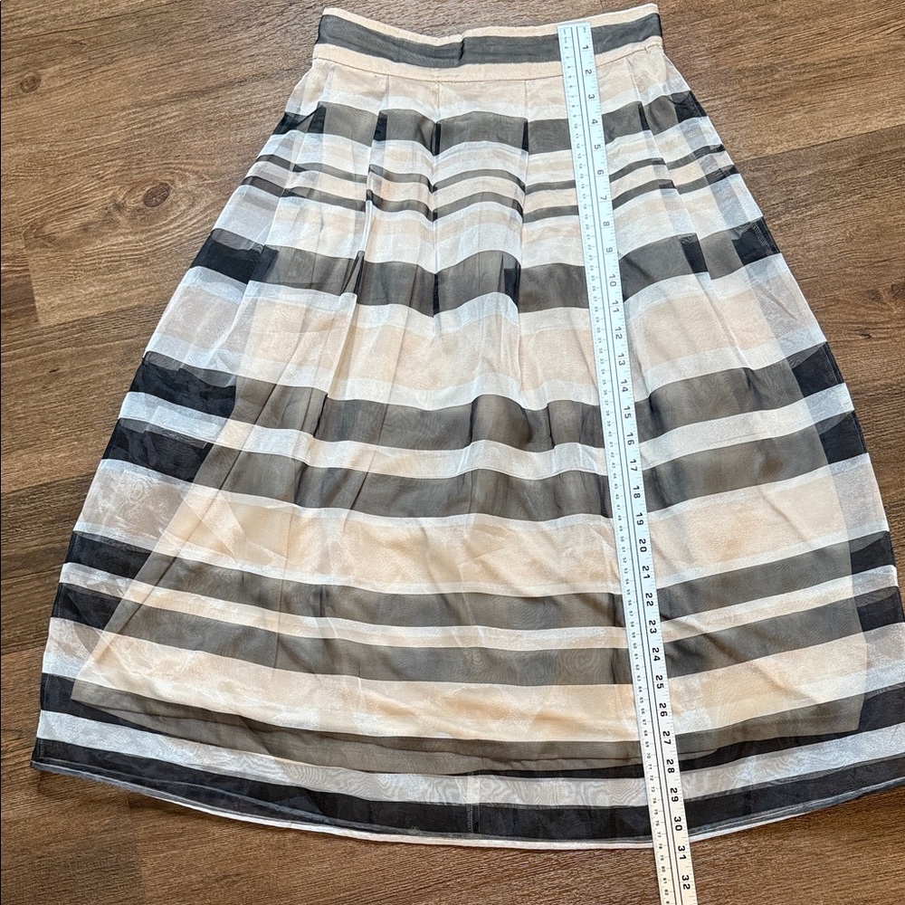 Her Destiny Elegant A-Line Skirt with Stripes - Black and Cream Pre Owned